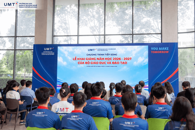 UMTers hân hoan tham dự Chương trình tiếp sóng Lễ Khai giảng toàn quốc năm học 2026 - 2027